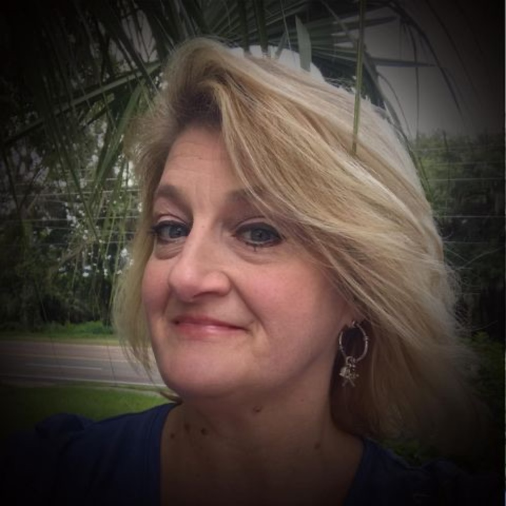 Meet your Posher, Kellie